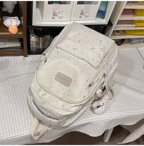 Milchweißer Sternenrucksack für Studenten, niedliche Freizeitschultasche mit vielen Fächern.