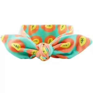 Détail bandeau bébé motif papaye, tissu élastique doux, accessoire de cheveux pour enfants.