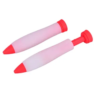 Stylo d'écriture en chocolat silicone outil de pâtisserie détail, ensemble rose et rouge.