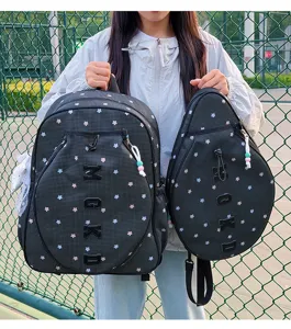 Conjunto de mochila deportiva y bolsa de bádminton con estrellas, estilo casual y práctico.