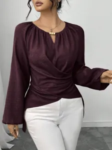 Elegante einfarbige Langarmbluse mit V-Ausschnitt und unregelmäßigem Saum für Damen Büro.