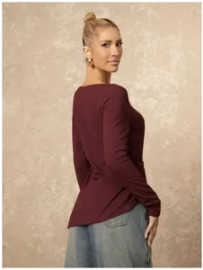 Detailed view of women solid long sleeve slim casual top, stylish and versatilewear.