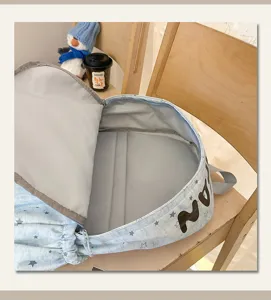 Korean style ins cute star backpack for women and students, lightweight and large capacity detail view.