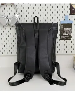 Schwarzer PU Leder Rucksack für Herren, Retro Vintage Stil große Kapazität Schultasche.