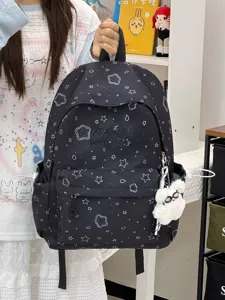 Mochila negra con grafiti de estrellas y colgante de peluche bolso casual para diario