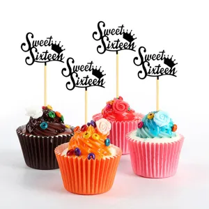 Adornos para cupcakes Sweet Sixteen con pastelitos decorativos para una fiesta