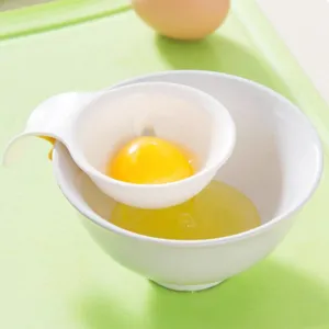 Plastic Egg White Separator Kitchen Egg Yolk Extractor Practical Egg Divider With Bowl Clip Baking Tool