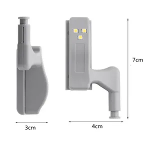 Vue détaillée de la lampe de charnière LED montrant des dimensions compactes de 3cm, 4cm et 7cm.