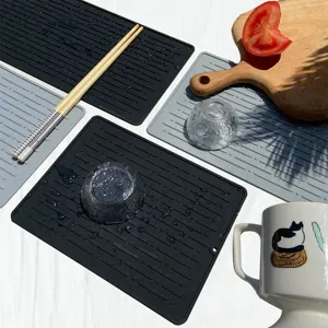 Household Kitchen Silicone Draining Mat Heat Insulation Pad Anti Slip Waterproof Dish Drying Mat For Countertop
