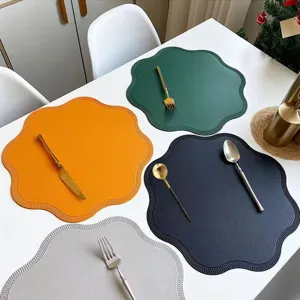 Tovaglietta in Ecopelle Nordica Resistente al Calore Sottobicchiere Rotondo Impermeabile Decorazione Tavola
