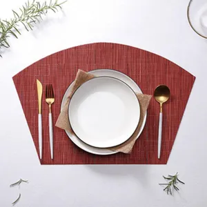 Set de table PVC en forme d'éventail style européen résistant à la chaleur détail pour salle à manger