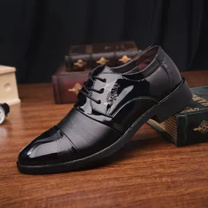 Herren Business Anzugschuhe schwarzes Lackleder Schnürung formelle Oxford Schuhe Hochzeit