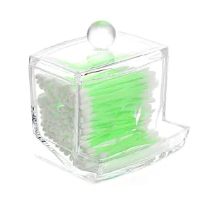 Klare Acryl Wattestäbchenbox mit Deckel und Spender für die praktische Aufbewahrung.