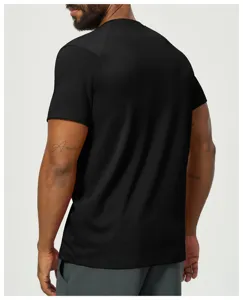 Men's black short sleeve t-shirt, breathable modal cotton casual daily wear top.
