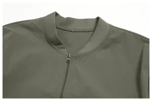 Men casual stand collar zip jacket collar detail view, solid army green, smooth zipper.