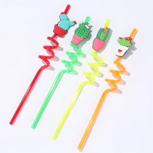 Pajitas para beber en espiral coloridas con bonitos dijes de cactus, pajitas de fiesta creativas.