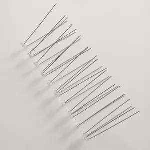 Spikes anti-uccelli in acciaio inossidabile con base in plastica per tetto e giardino.