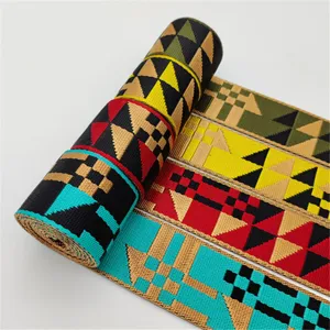 Λεπτομέρεια εθνοτικής ζώνης jacquard 5cm, παχύ γεωμετρικό λουράκι πολυεστέρα για ραπτική.
