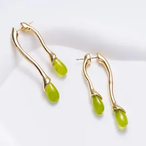Boucles d'oreilles pendantes gouttes vertes en laiton plaque or design retro chic