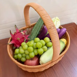 Woven outdoor picnic basket with handle, perfect for shopping, fruit storage, and flower arrangement.