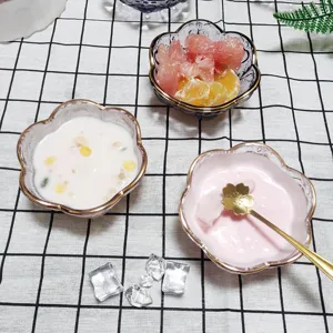 Japanischer Stil goldgeränderte florale Glasschüssel für Dessert- und Salatdetails
