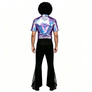 Ensemble de costume disco rétro pour homme, chemise violette et pantalon patte d'éléphant.