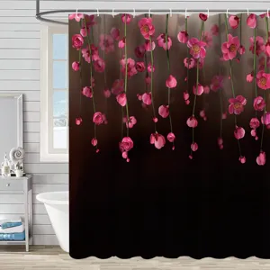 Vue détaillée du rideau de douche imperméable en polyester imprimé numériquement avec motif floral rose.