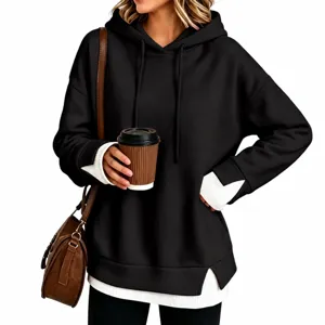 Felpa con cappuccio casual larga da donna top a maniche lunghe finto due pezzi con orlo bianco.