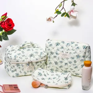 Quilted floral cosmetic bag set, large capacity travel makeup pouch and toiletry organizer for women