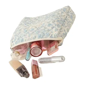 Quilted floral makeup bag large capacity portable cosmetic storage pouch for women daily use