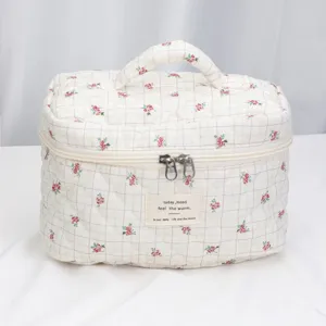 Quilted floral makeup bag travel portable storage pouch cute cosmetic organizer bag