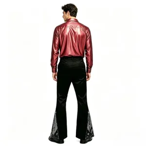 Homme chemise rouge metallique pantalon patte d'elephant disco costume detail vue
