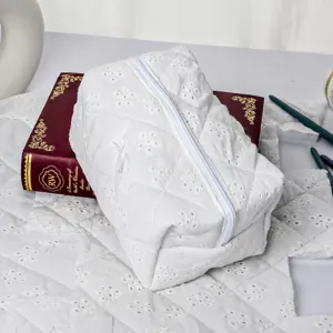 Quilted embroidered lace makeup bag portable cotton toiletry pouch travel cosmetic bag