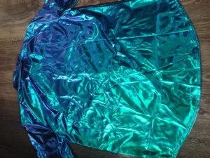Chemise à manches courtes brillante disco métallique pour hommes haut de scène rétro