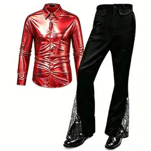 Ensemble costume disco vintage homme chemise rouge brillante manches longues pantalon noir