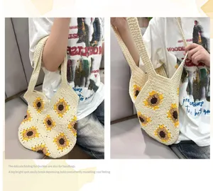 Sac cabas tournesol au crochet fait main, vue détaillée de la conception florale granny square.