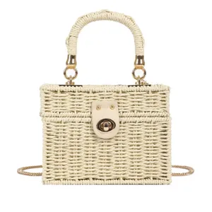 Sac à main en paille tressée pour femme, élégant sac bandoulière carré avec chaîne.