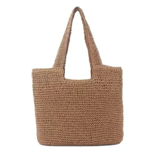Woven straw tote bag for women, large capacity single shoulder beach bag for summer vacation.