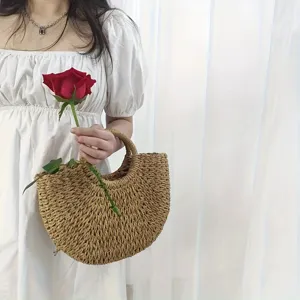 Handgeflochtene Strohtasche für Damen, Sommer Strandhandtasche und lässige Korbtasche.