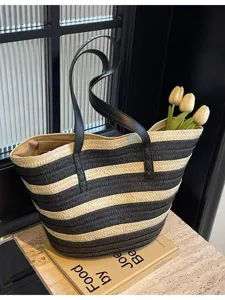 Women's stylish contrast color straw tote bag, large capacity woven shoulder beach bag.