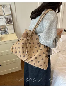 Bolso shopper grande de ante con lunares estilo elegante casual para mujeres de moda
