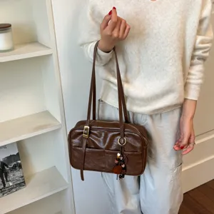 Korean vintage retro brown Boston shoulder bag, chic minimalist commuting casual handbag.