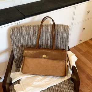 Borsa shopper trapuntata marrone grande capacita borsa a spalla chic casual sottobraccio