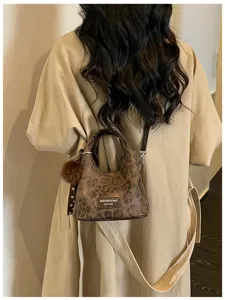 Koreanischer Stil Leopardenmuster Handtasche Retro minimalistische Umhängetasche Detail