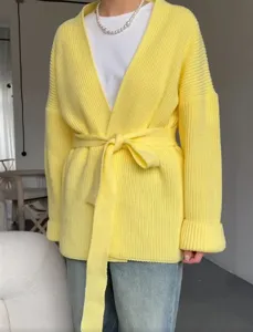 Dames gele gebreide vest cardigan trui jas met riem, stijlvolle V-hals lange mouwen bovenkleding.