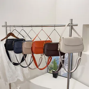Modische retro minimalistische große Kapazität Achseltasche lässige Umhängetasche für Damen