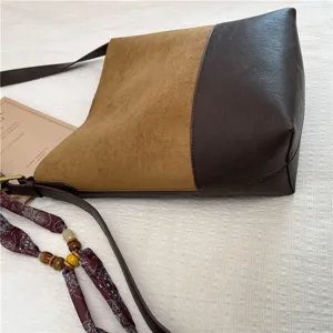 Κορειανή vintage patchwork τσάντα ώμου, καφέ σουέτ και δερμάτινη τσάντα casual.