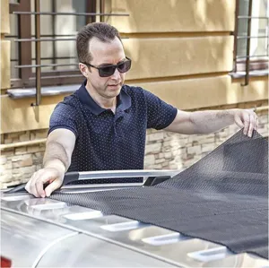 Universele autodek beschermmat voor reizen camping and veilig bagage transport.