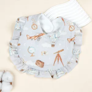 Babylätzchen aus Baumwolle mit Rüschen, Vintage-Reisemotiv, weiches und saugfähiges Zubehör.