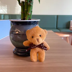 Niedlicher Cartoon Bär Plüsch Anhänger Schlüsselanhänger für Taschen, weiches Stofftier